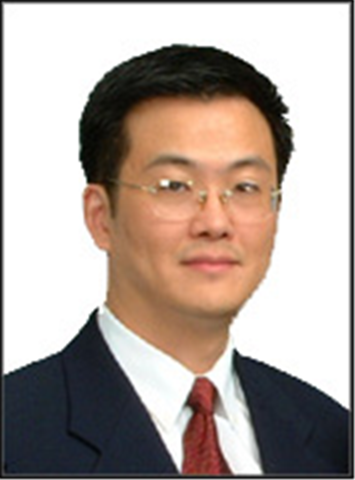 曹彤.jpg