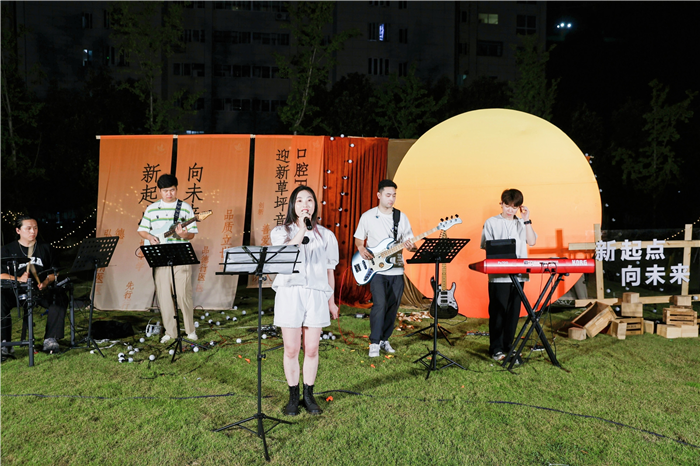 郑汝君.JPG