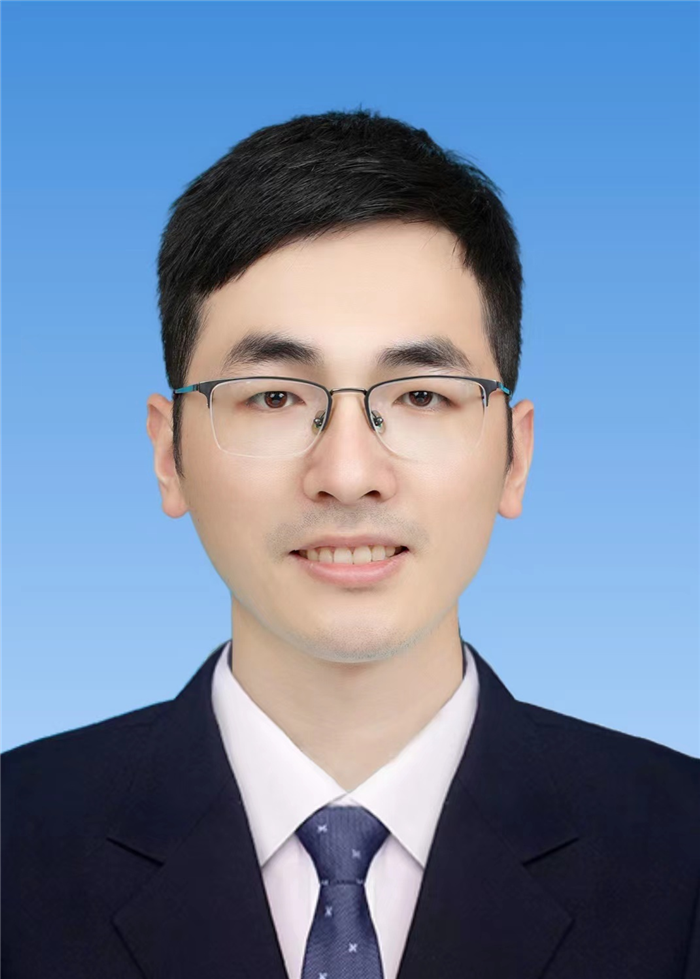 胡翔宇.jpg